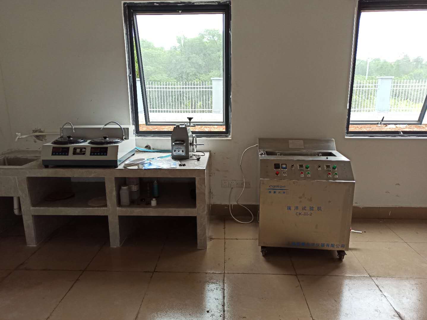 上海蔡康光學(xué)儀器有限公司 上海蔡康光學(xué)儀器有限公司